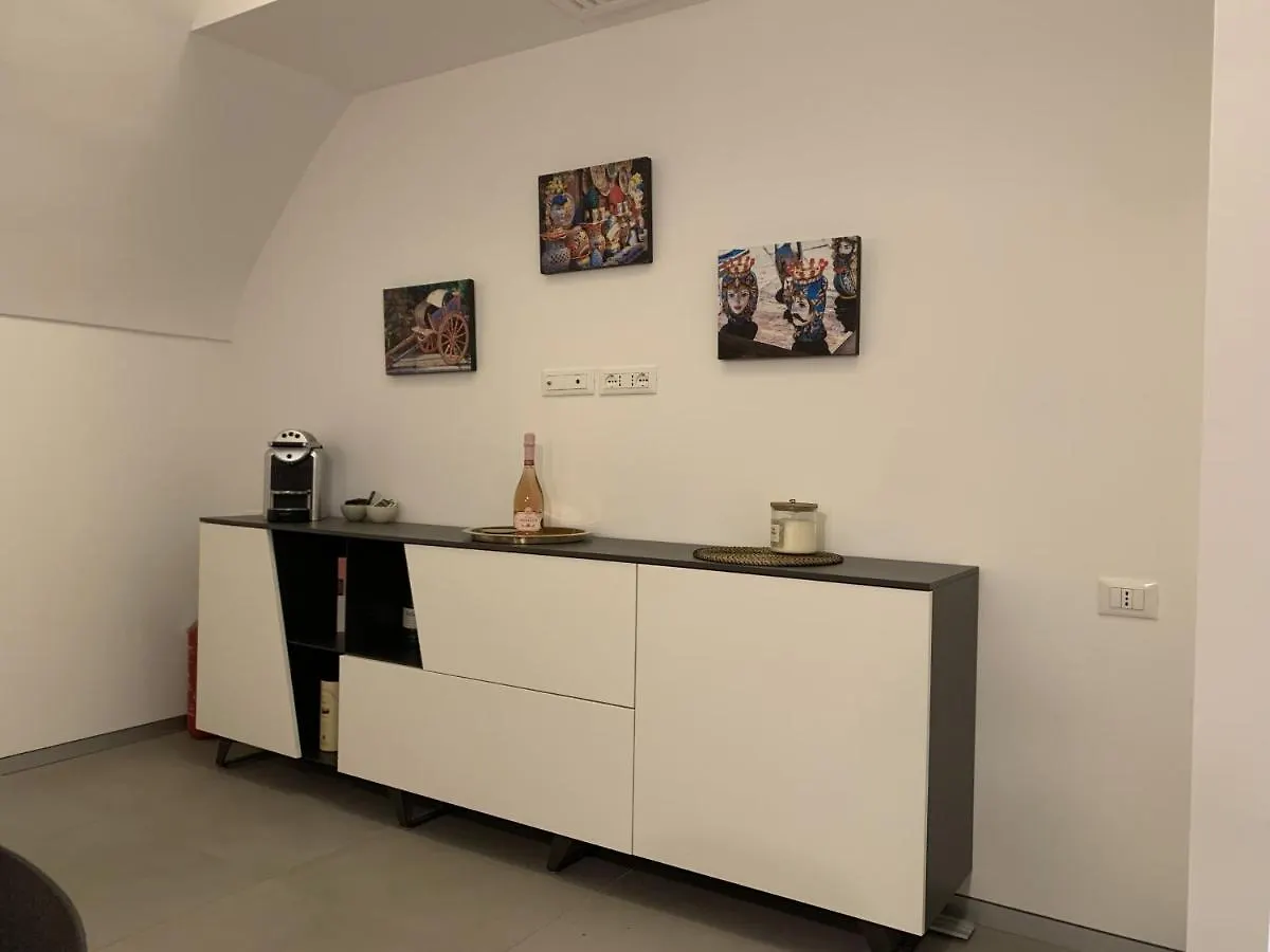 La Suite Di Piazza Dell'Universita Aeroporto di Catania Fontana Rossa Italia