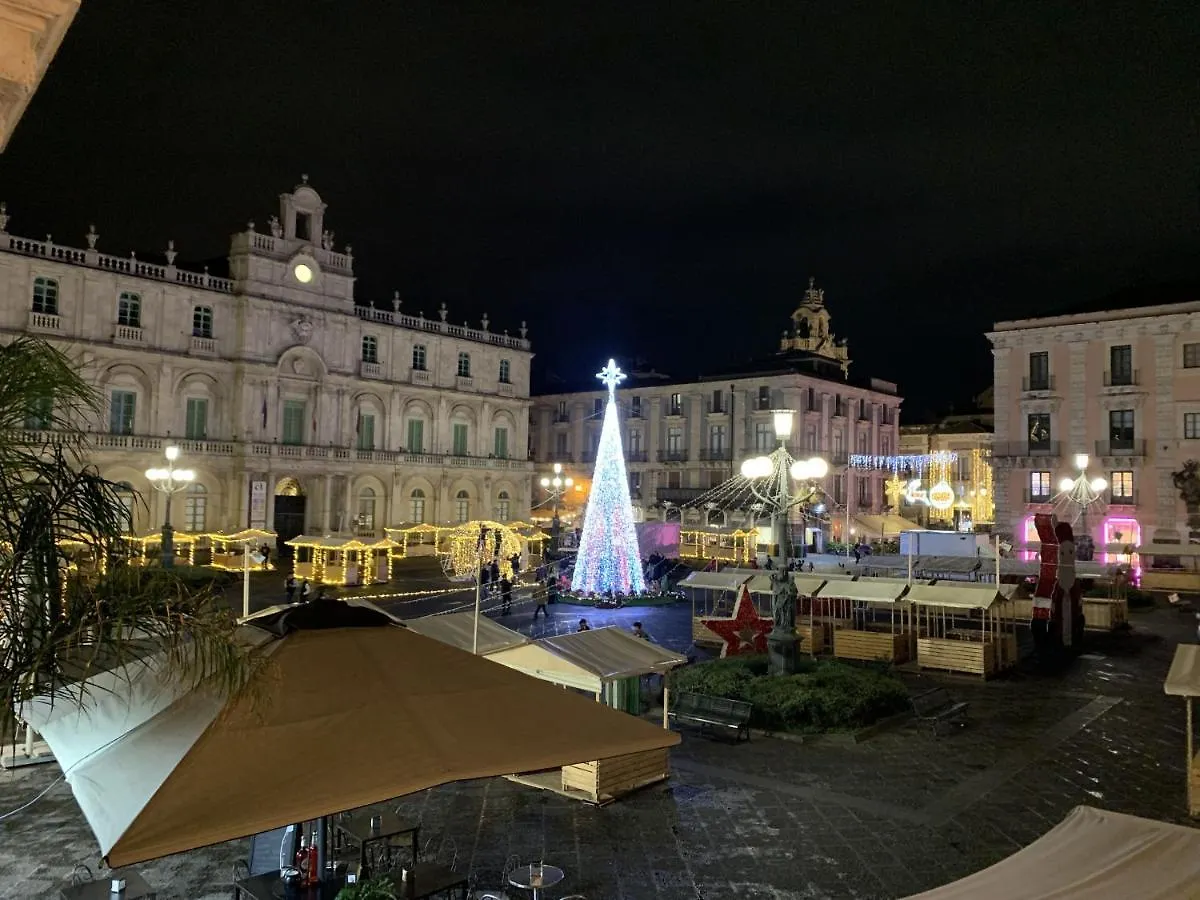 Casa vacanze La Suite Di Piazza Dell'Universita Aeroporto di Catania Fontana Rossa