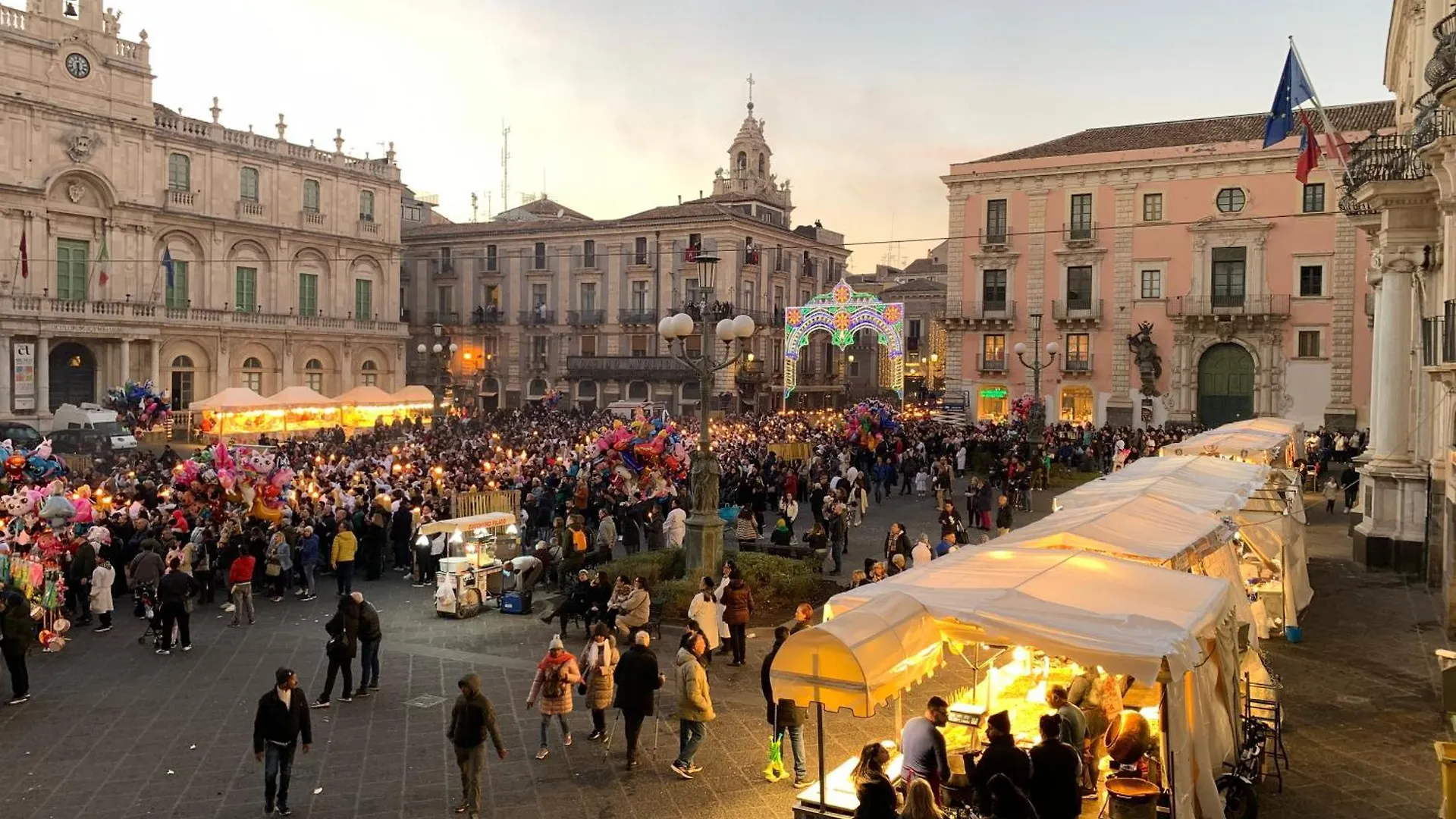 La Suite Di Piazza Dell'Universita Aeroporto di Catania Fontana Rossa Italia